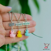 Кулон для троих друзей "Best Friends Forever.  Яркие уточки". Цена за набор